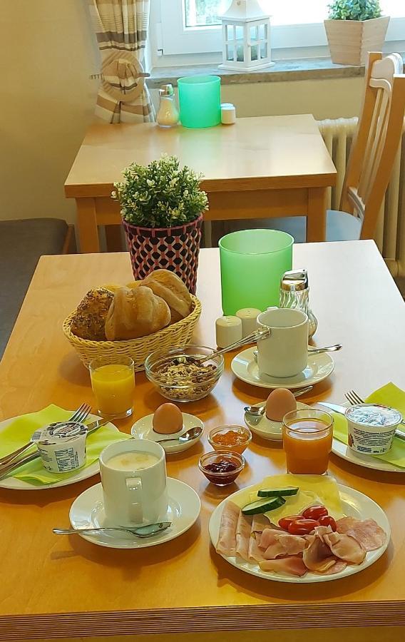 Pension Delagera Großmehring エクステリア 写真